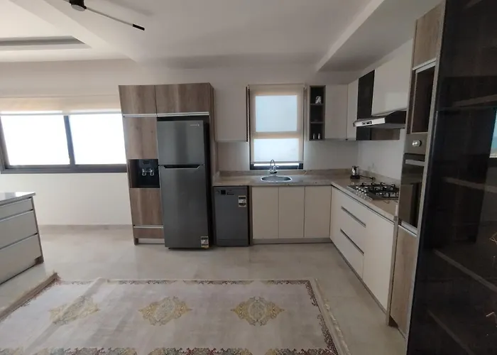 The View Island Apartment *
